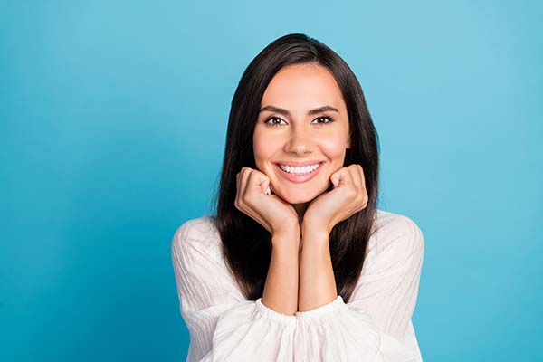 Teeth Whitening    : What Is The Ideal Shade Of White?